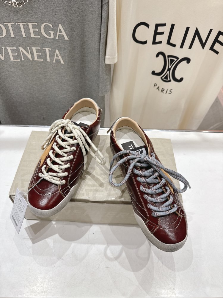 Кроссовки Golden Goose фото 2