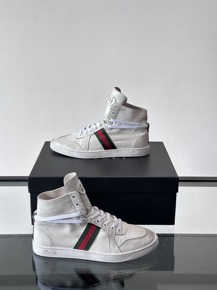 Кроссовки Gucci Demna фото 4