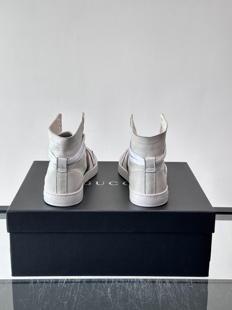 Кроссовки Gucci Demna фото 8