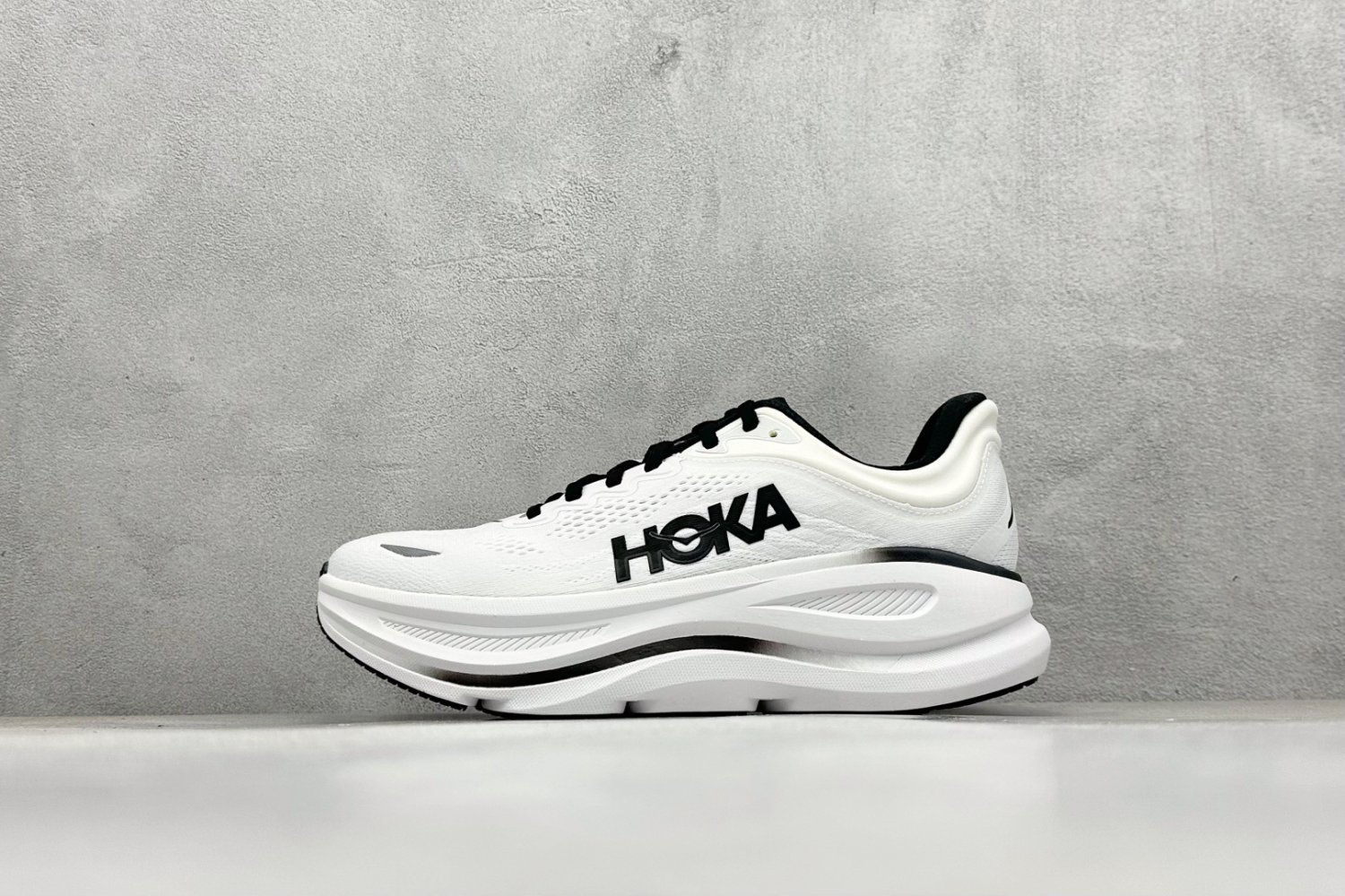 Кроссовки HOKA ONE ONE Bondi 9