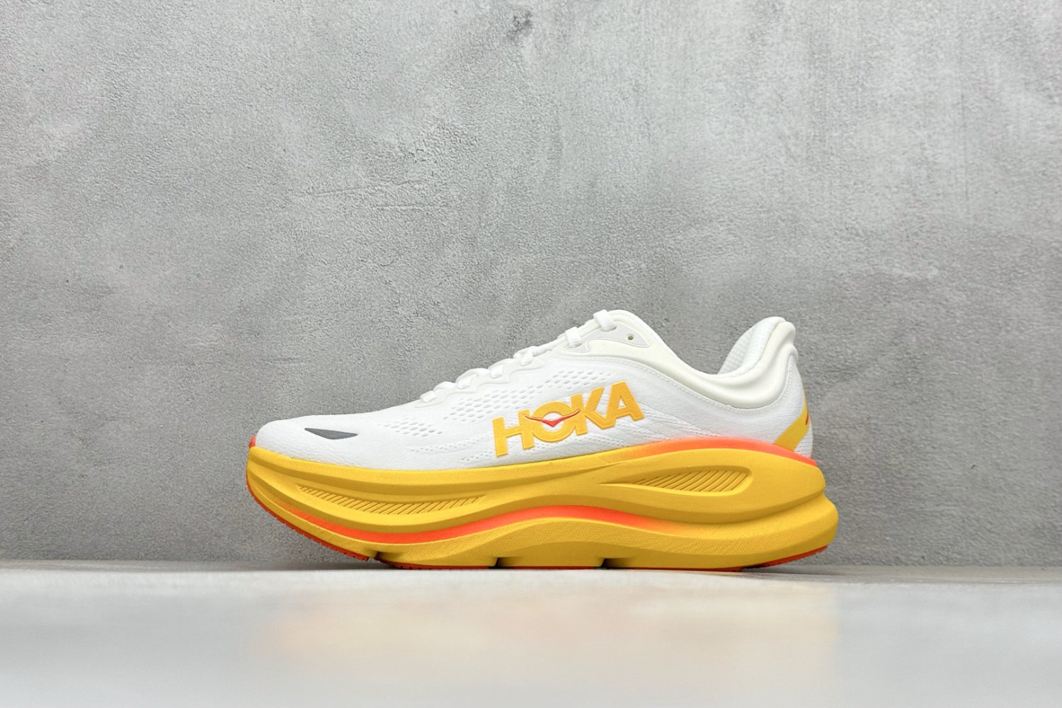 Кроссовки HOKA ONE ONE Bondi 9