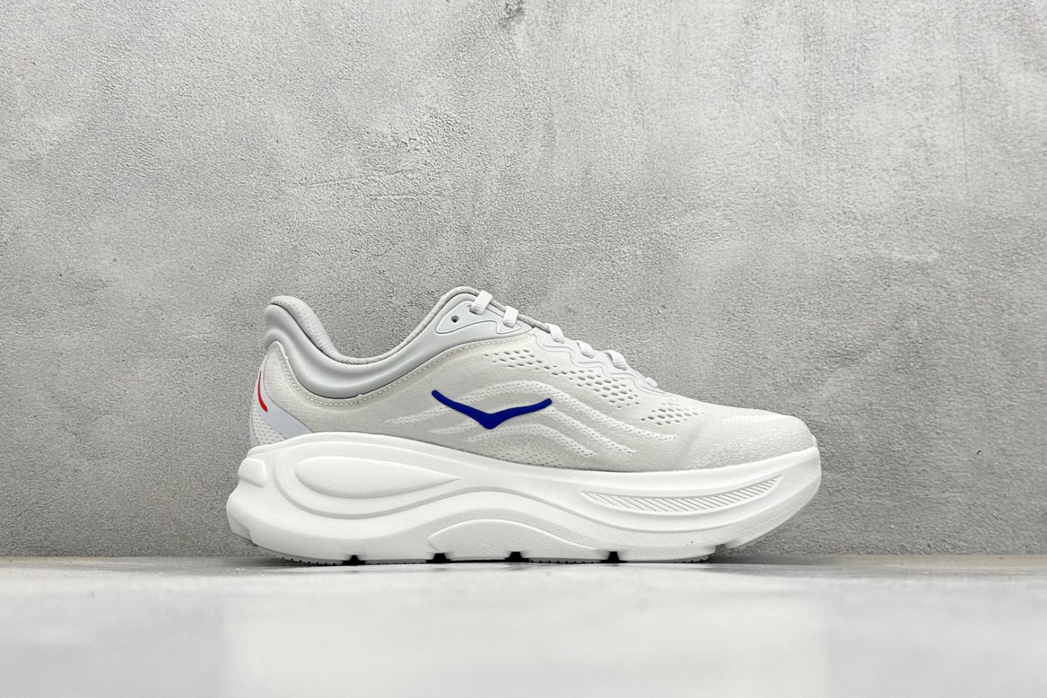 Кроссовки HOKA ONE ONE Bondi 9 фото 2