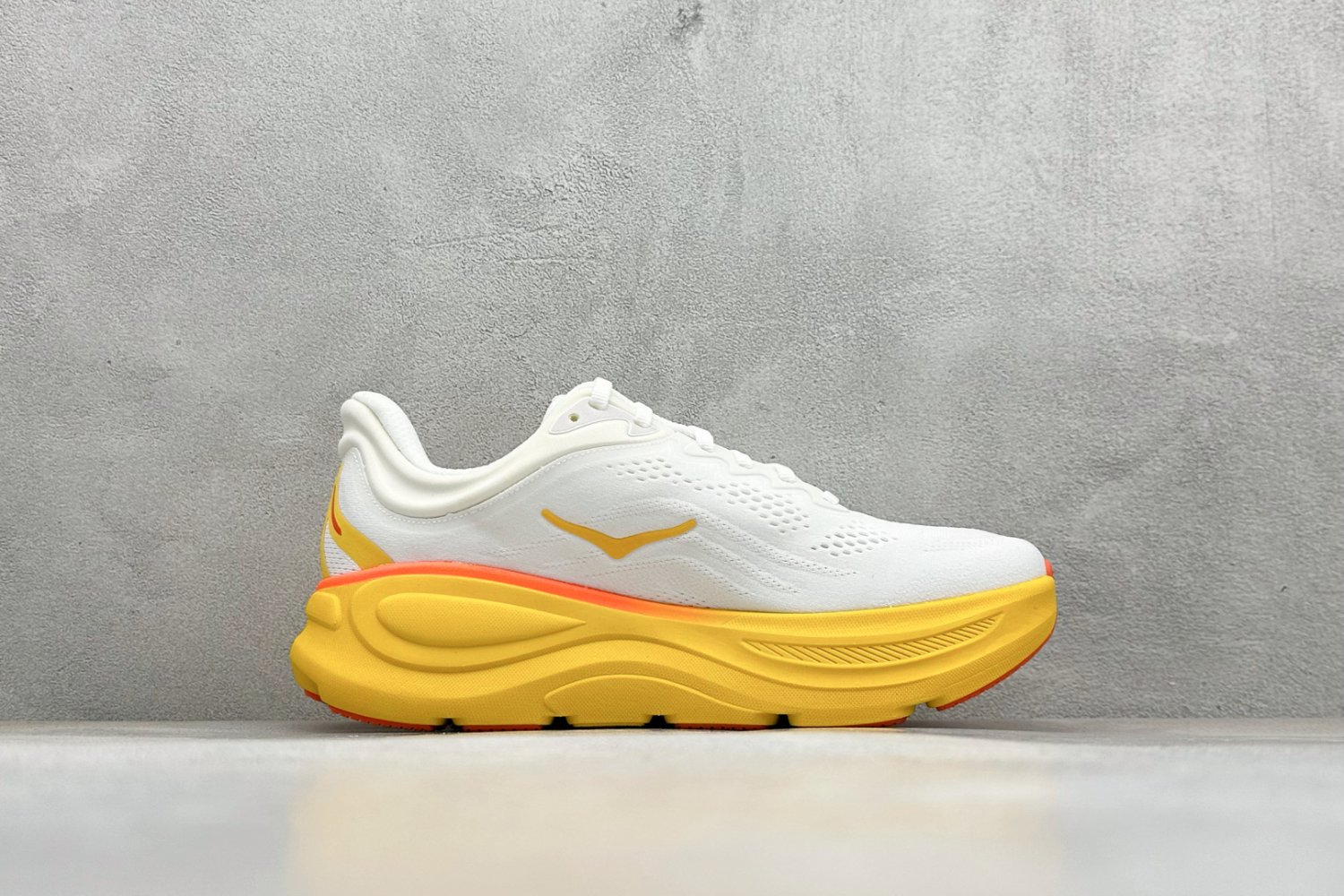 Кроссовки HOKA ONE ONE Bondi 9 фото 2