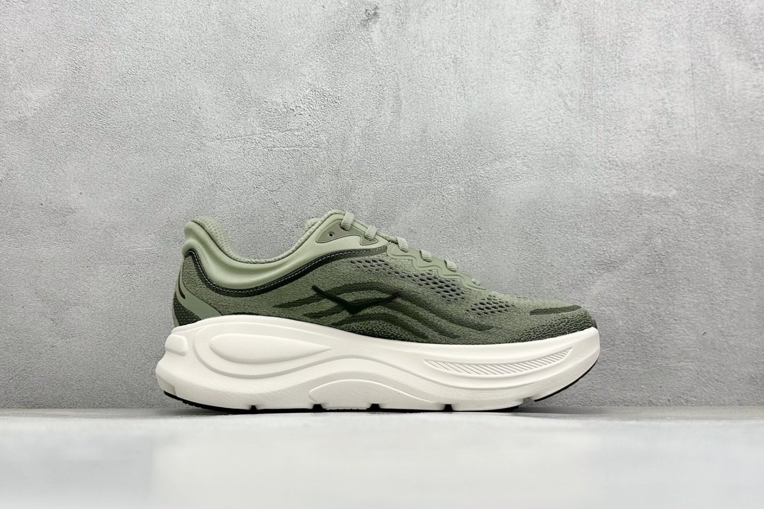 Кроссовки HOKA ONE ONE Bondi 9 фото 2