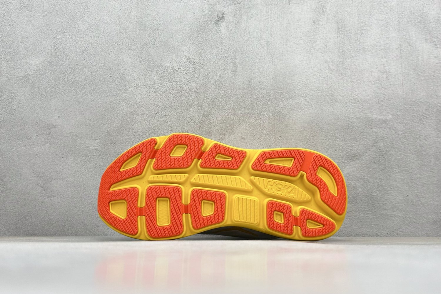 Кроссовки HOKA ONE ONE Bondi 9 фото 4