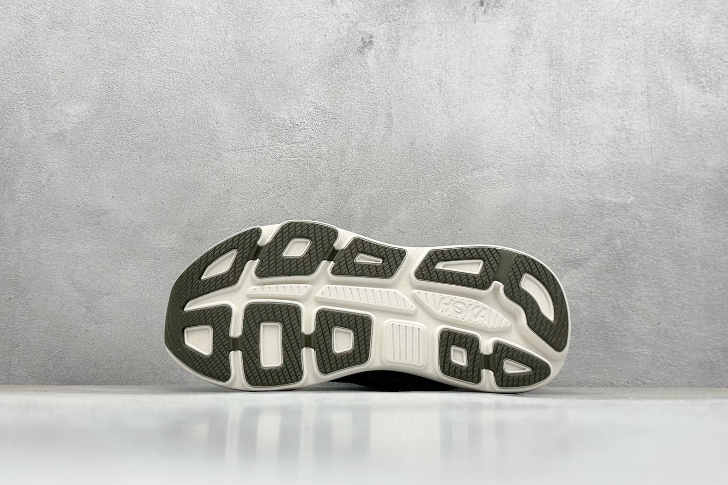 Кроссовки HOKA ONE ONE Bondi 9 фото 4