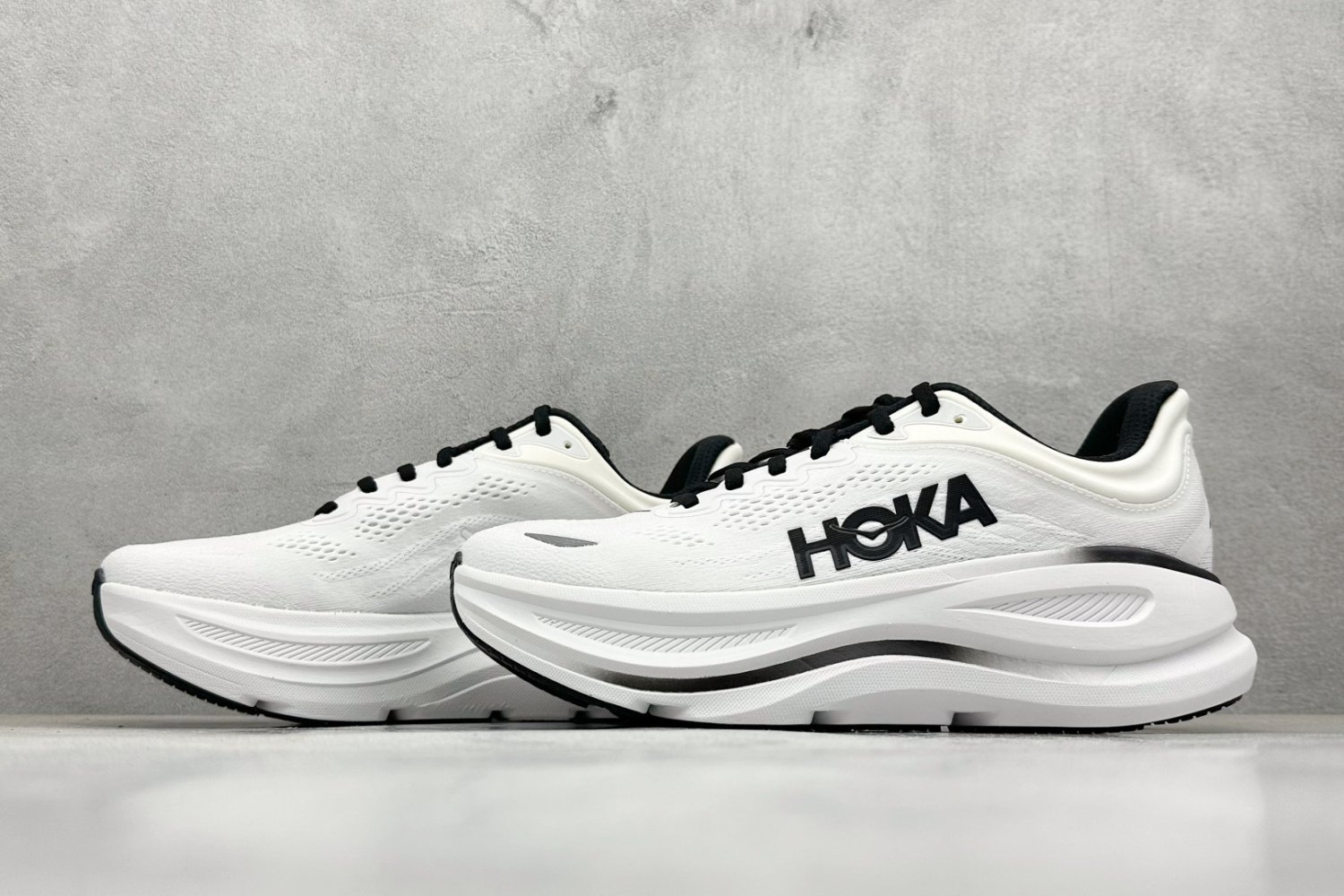 Кроссовки HOKA ONE ONE Bondi 9 фото 5