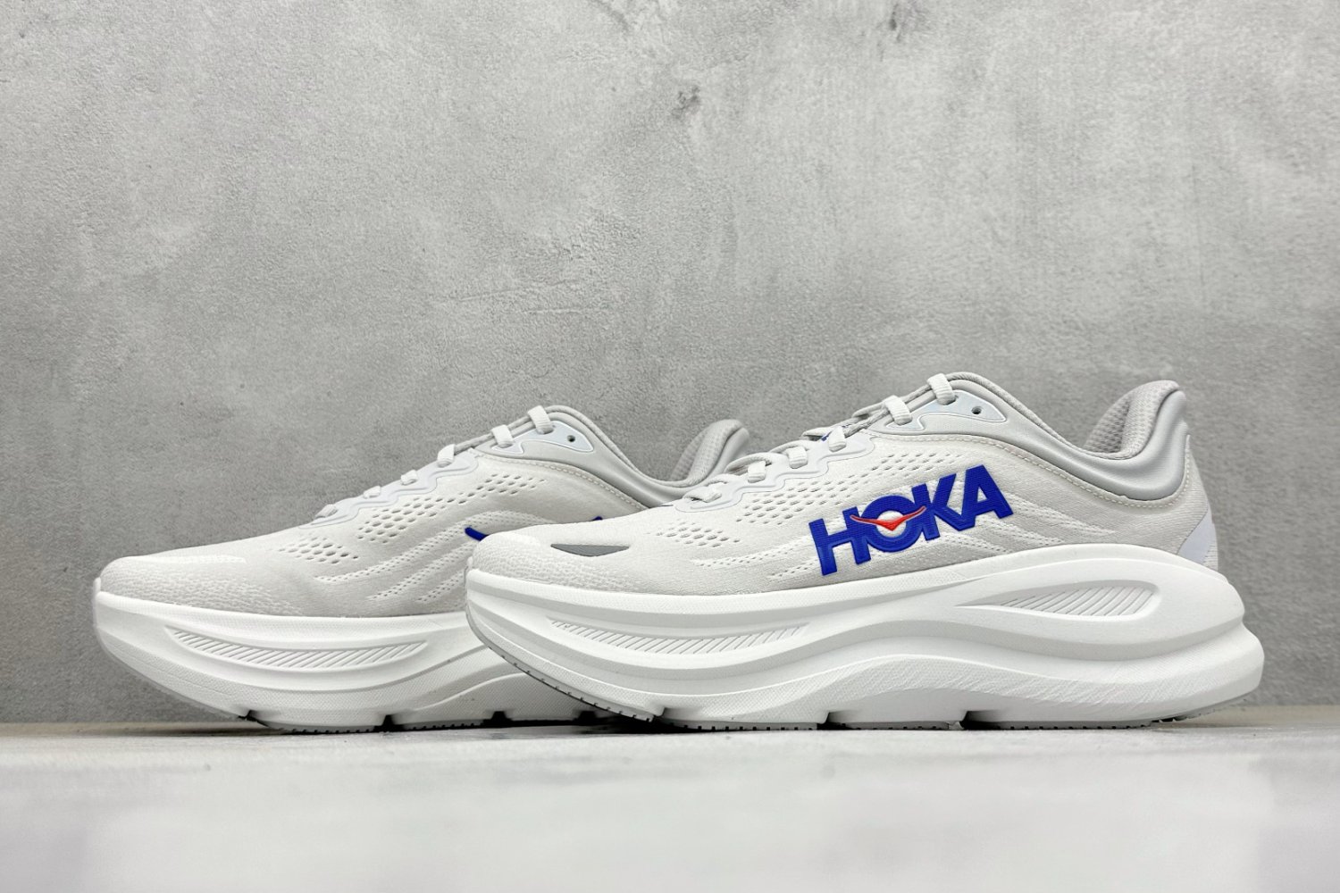 Кроссовки HOKA ONE ONE Bondi 9 фото 5