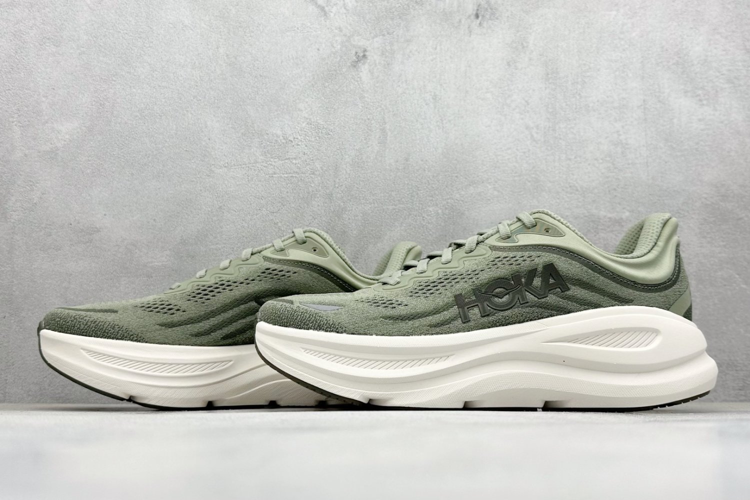 Кроссовки HOKA ONE ONE Bondi 9 фото 5