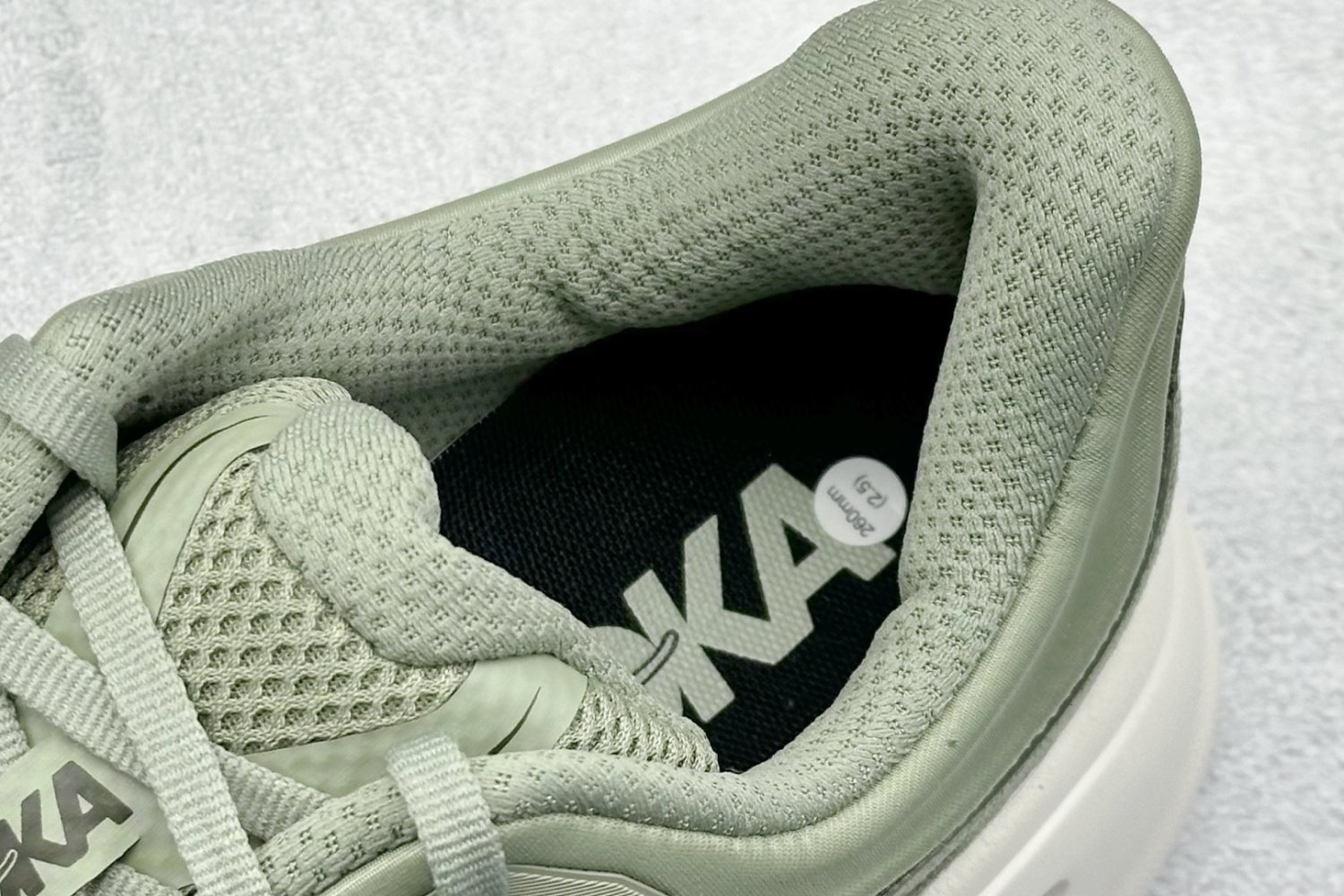 Кроссовки HOKA ONE ONE Bondi 9 фото 8