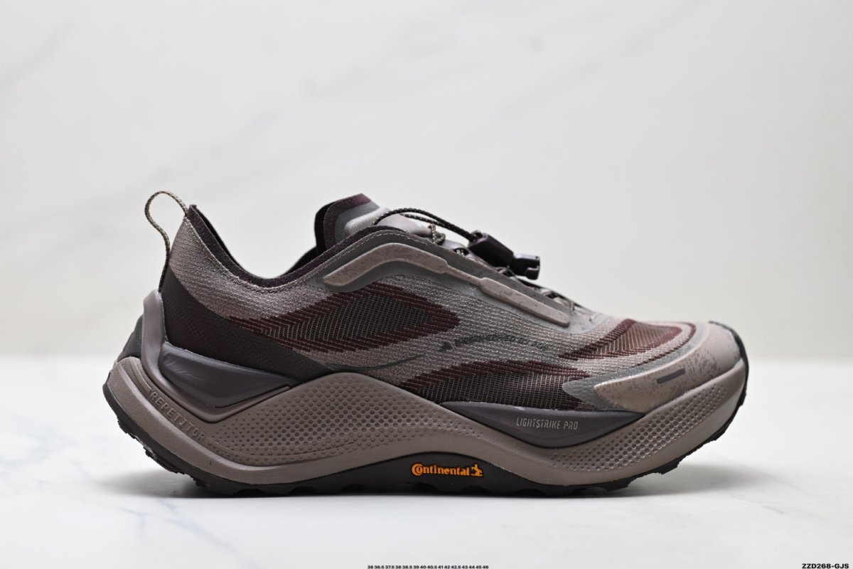 Кроссовки Holo Peak Low-Top