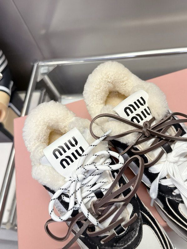 Кросівки шкіряні на хутрі фото 6