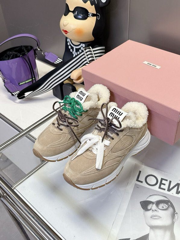 Кросівки шкіряні на хутрі фото 6