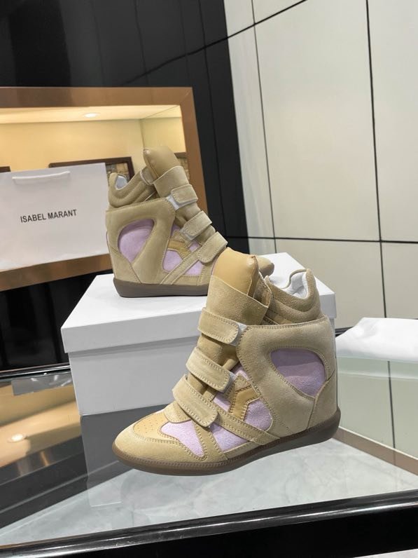 Кроссовки кожаные на танкетке фото 7