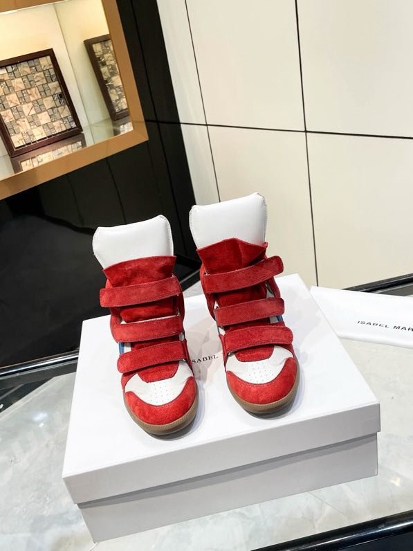 Кроссовки кожаные на танкетке фото 8