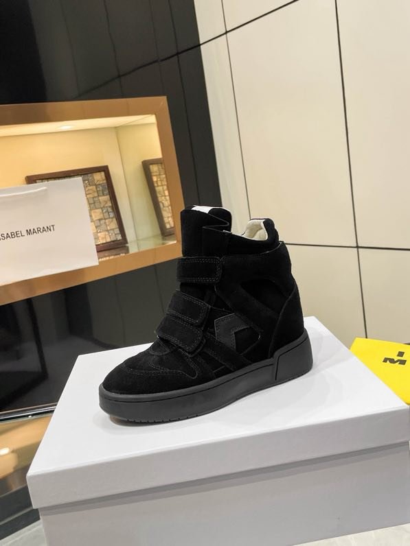 Кроссовки кожаные на танкетке фото 9