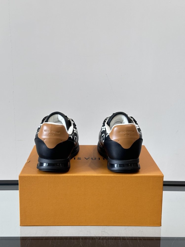 Кроссовки LV BUTTERSOFT мужские фото 8