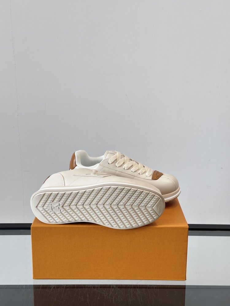 Кроссовки LV BUTTERSOFT мужские фото 9