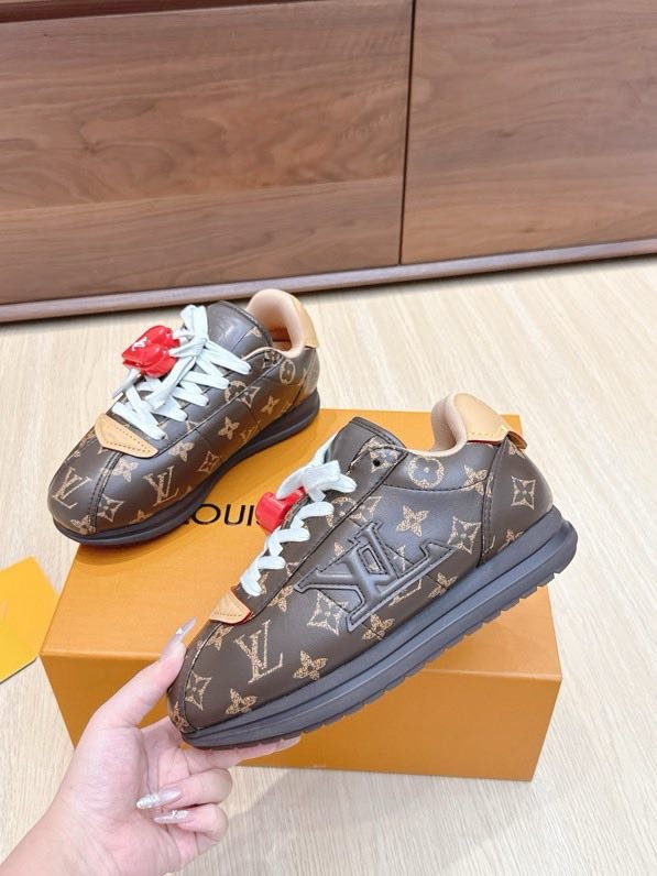 Кросівки LV BUTTERSOFT