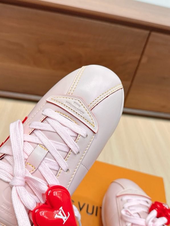 Кроссовки LV BUTTERSOFT фото 4