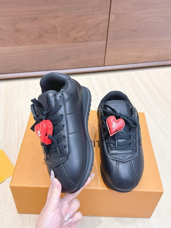 Кроссовки LV BUTTERSOFT фото 4