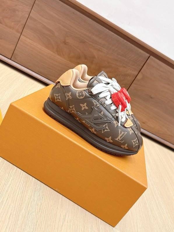 Кросівки LV BUTTERSOFT фото 6