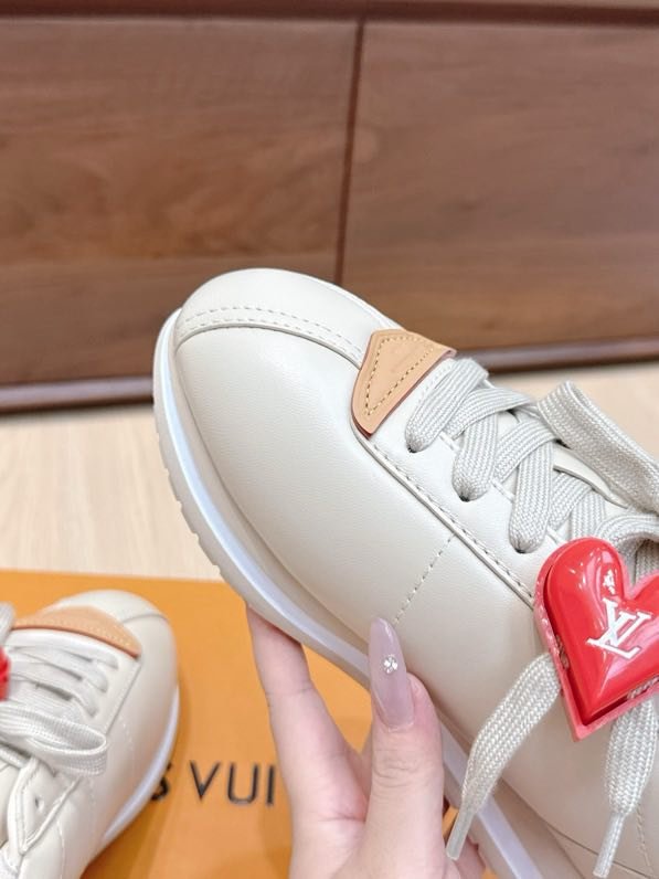 Кроссовки LV BUTTERSOFT фото 6
