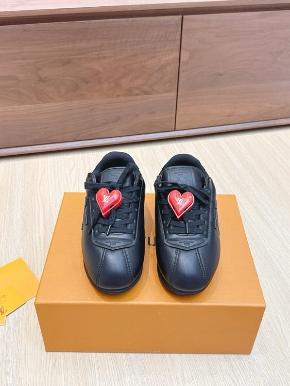 Кроссовки LV BUTTERSOFT фото 6