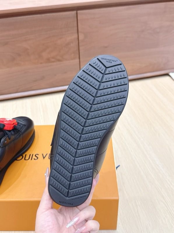 Кроссовки LV BUTTERSOFT фото 7