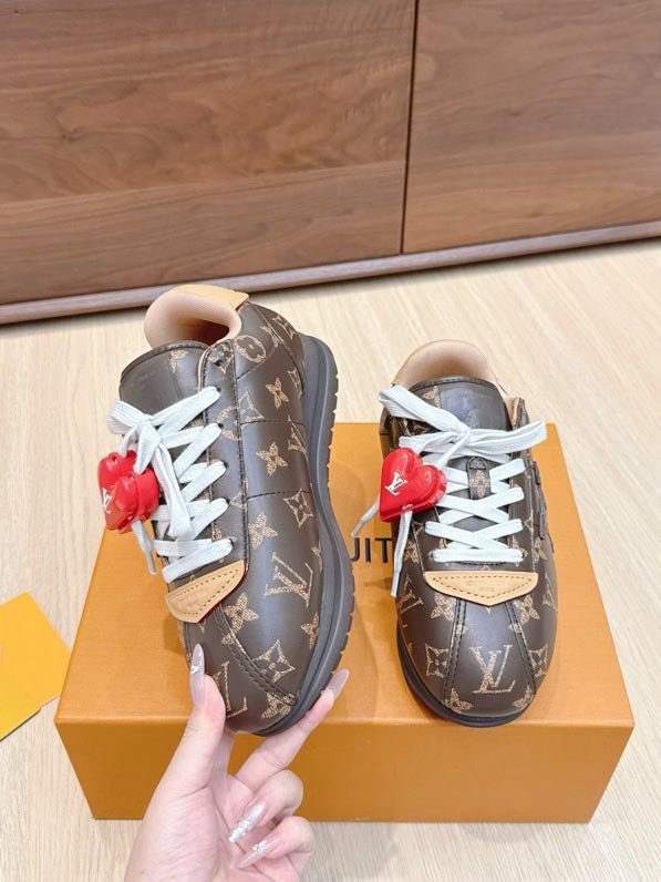 Кросівки LV BUTTERSOFT фото 8