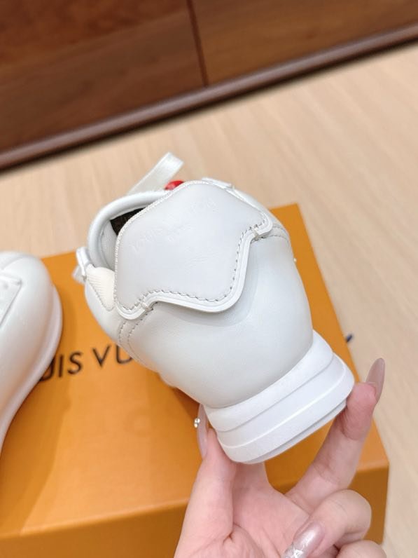 Кроссовки LV BUTTERSOFT фото 8
