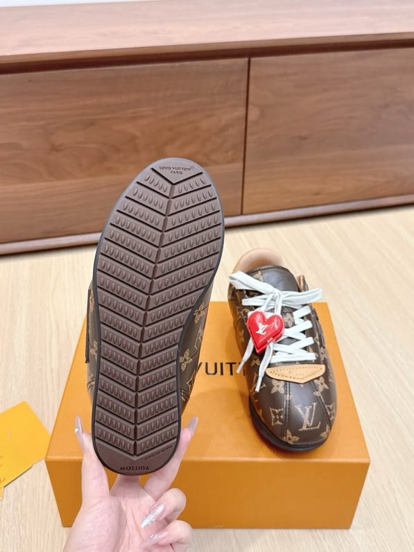 Кросівки LV BUTTERSOFT фото 9