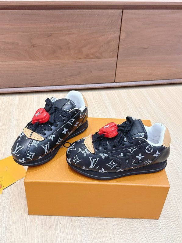 Кроссовки LV BUTTERSOFT фото 9