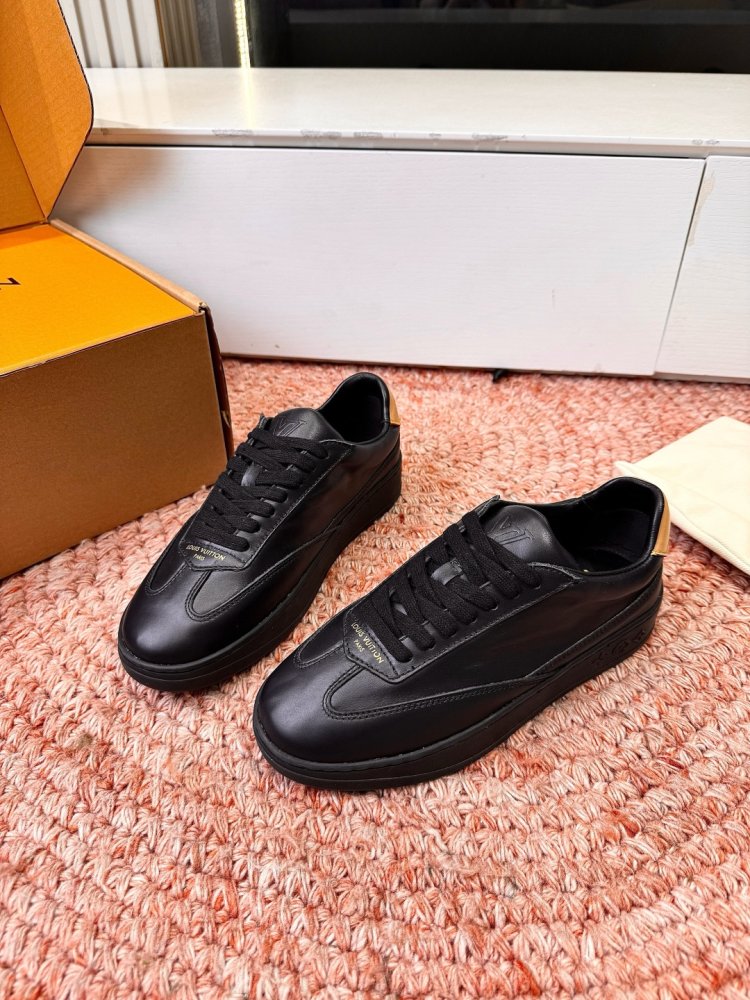 Кроссовки LV Footprint Soccer