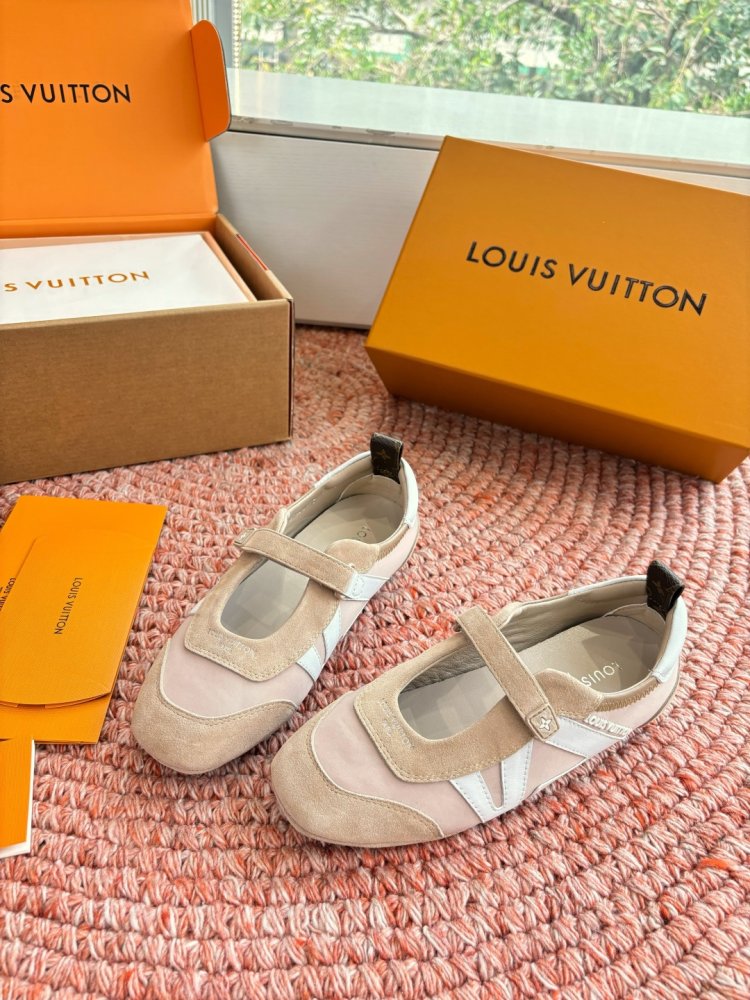 Кроссовки LV Footprint Soccer