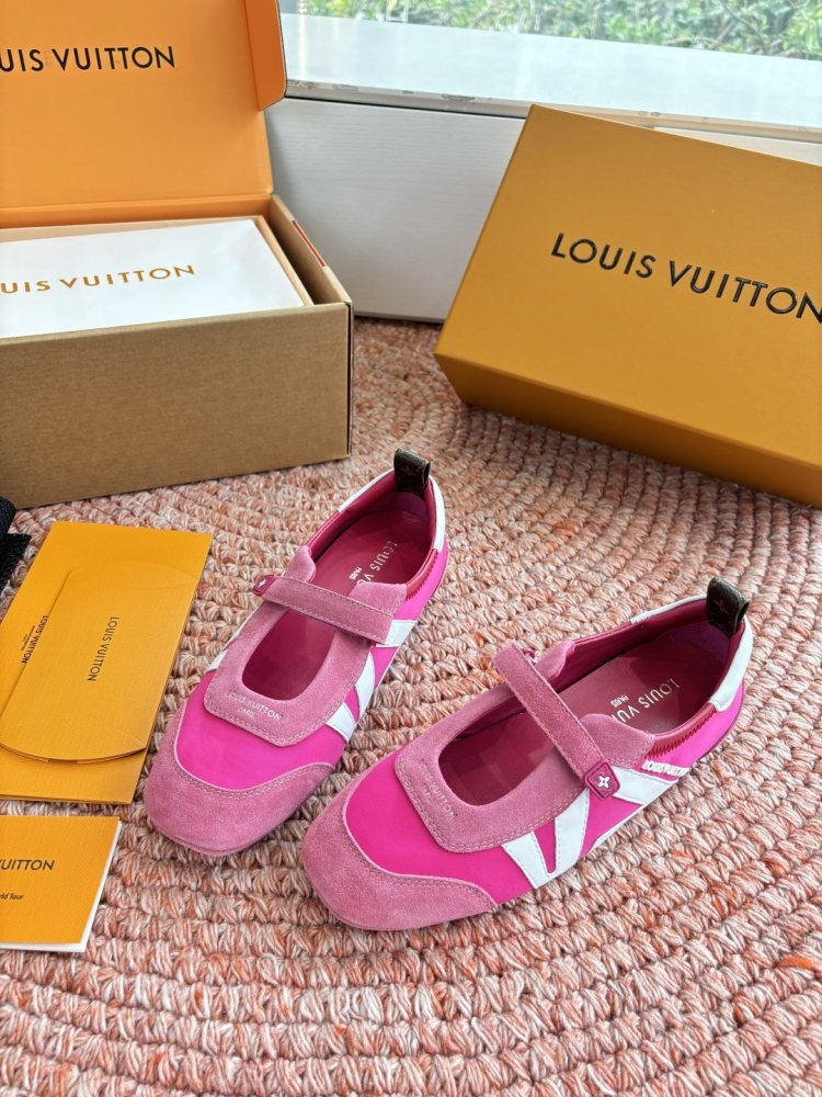 Кроссовки LV Footprint Soccer
