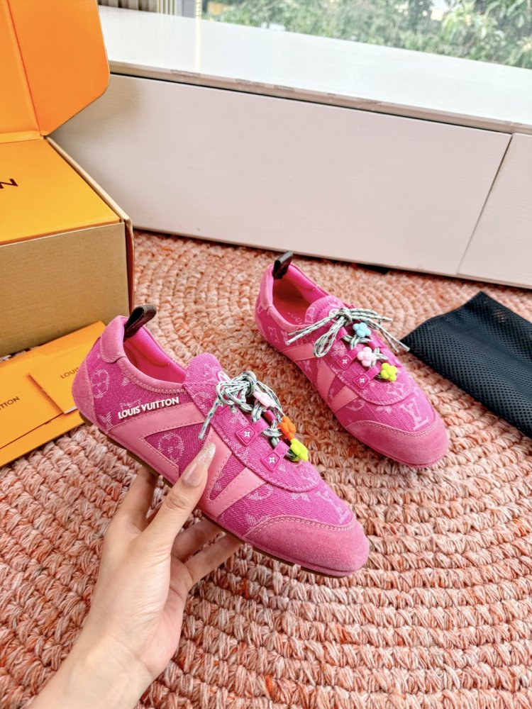 Кроссовки LV Footprint Soccer