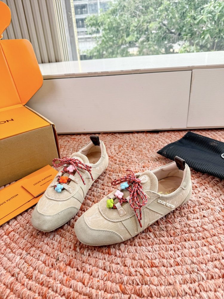 Кроссовки LV Footprint Soccer