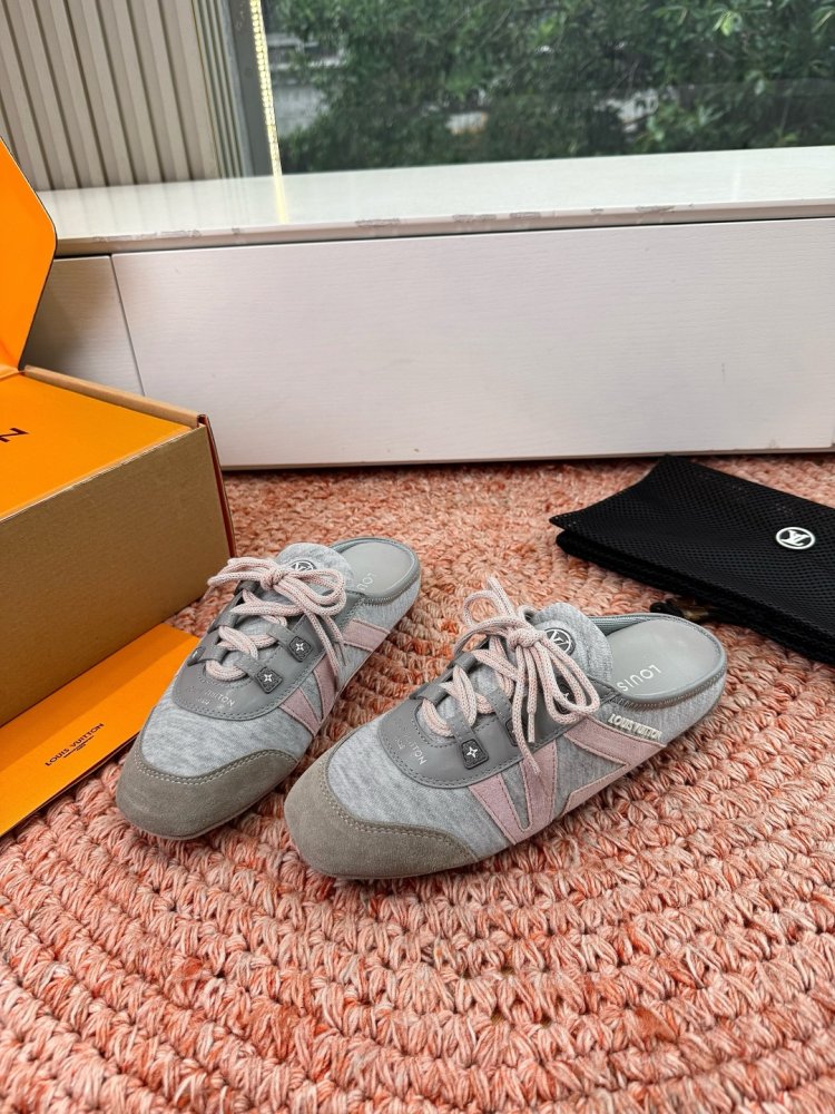 Кроссовки LV Footprint Soccer