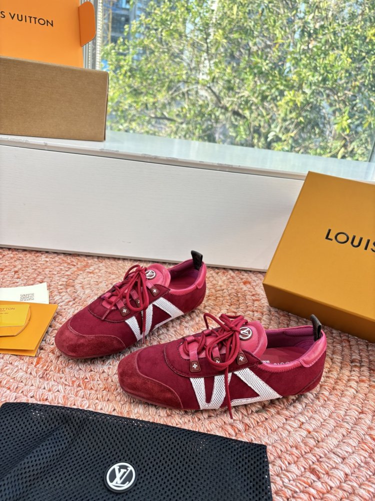 Кроссовки LV Footprint Soccer