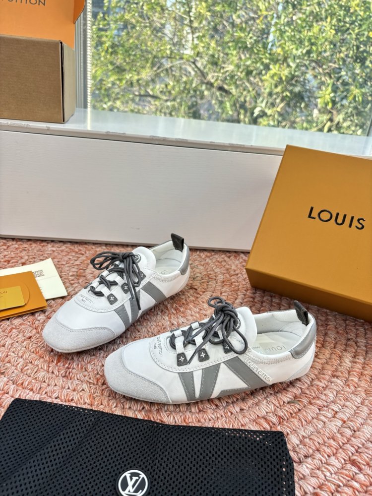 Кроссовки LV Footprint Soccer