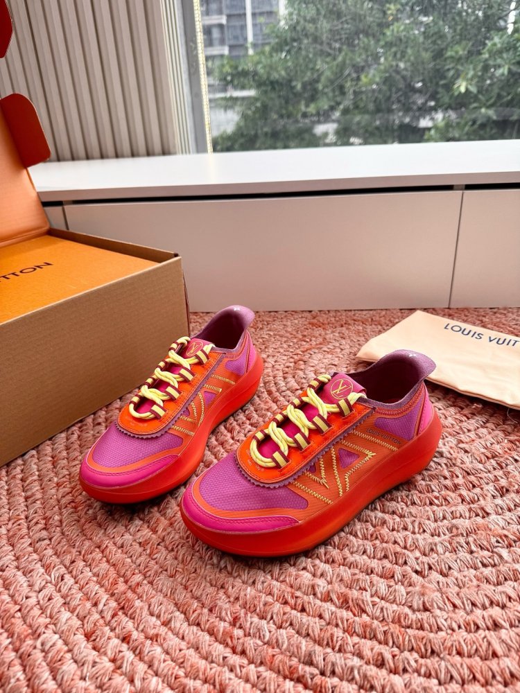 Кроссовки LV Footprint Soccer