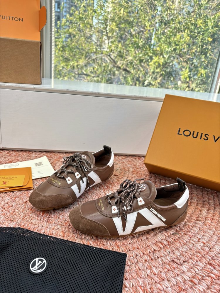 Кроссовки LV Footprint Soccer