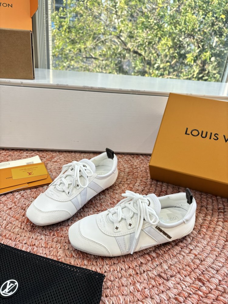 Кроссовки LV Footprint Soccer