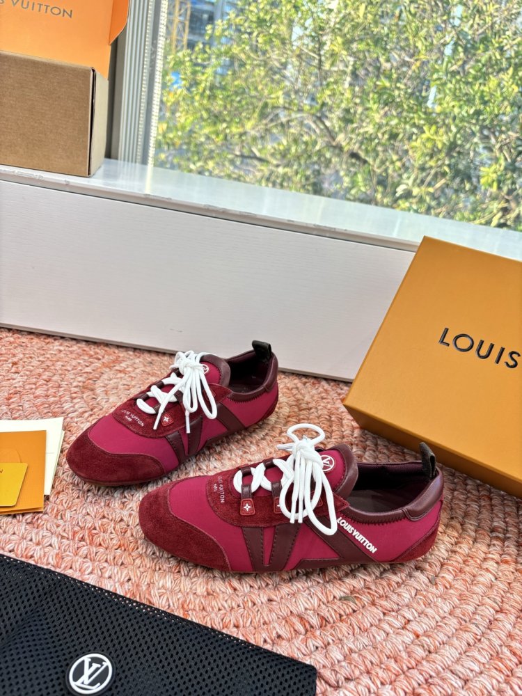 Кроссовки LV Footprint Soccer