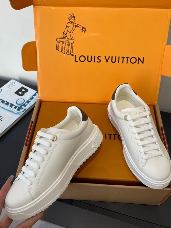 Кроссовки LV TIME OUT фото 7