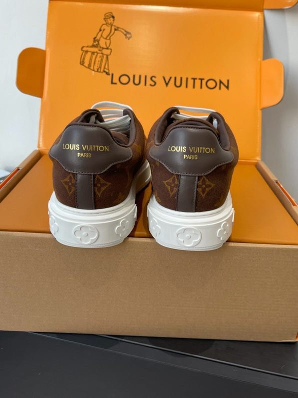 Кроссовки LV TIME OUT фото 8