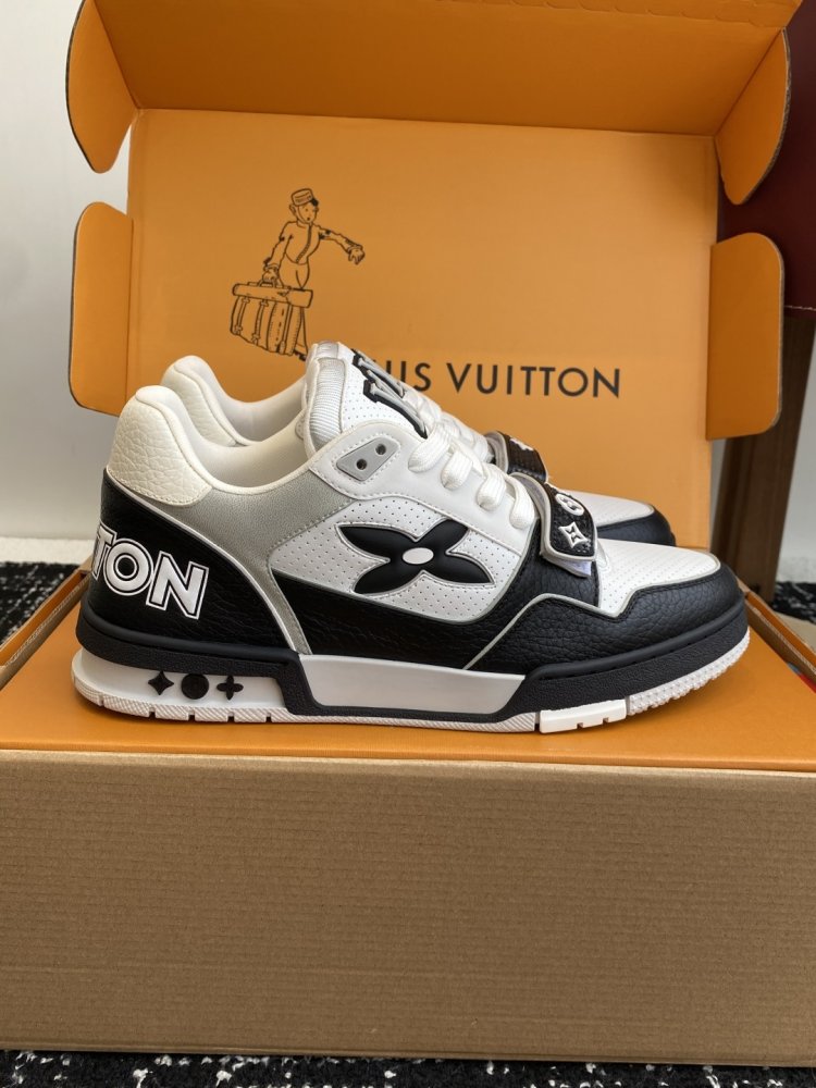 Кроссовки LV Trainer