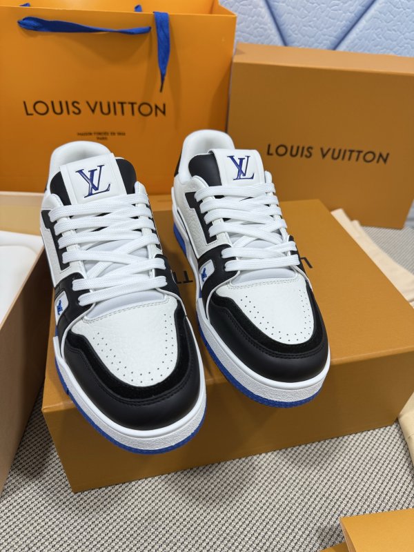 Кросівки LV Trainer