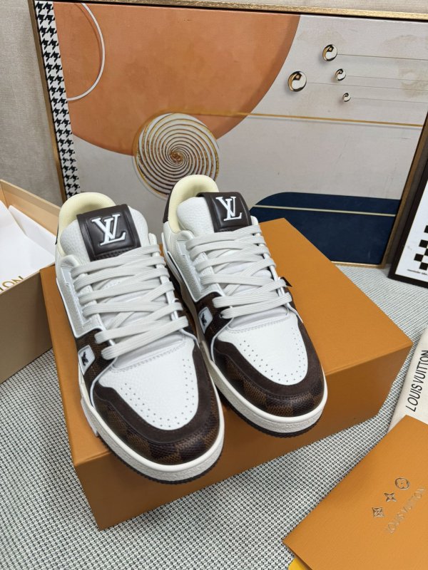 Кроссовки LV Trainer